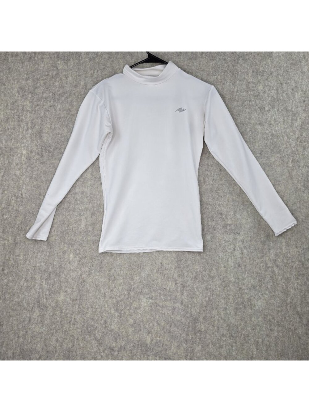 Athletic Works Men’s White Long Sleeve Compression Shirt S Polyester/Spandex